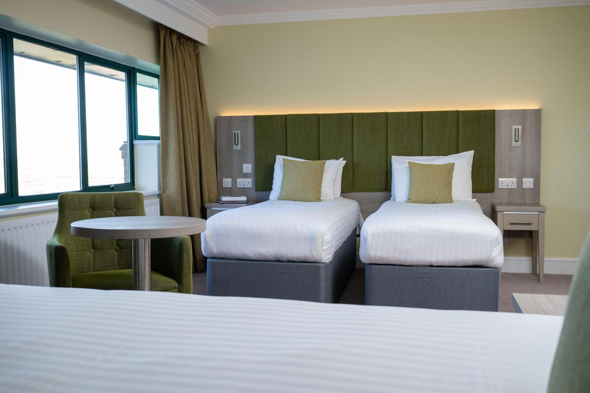 Hellidon Lakes Hotel Daventry Eksteriør bilde